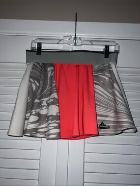 Women’s Stella McCartney by adidas skirt